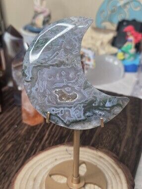 Moss Agate Moon (4 In )  E New Beginnings